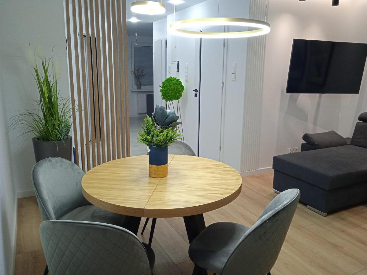 라돔 Apartament Olsztynska 아파트 외부 사진